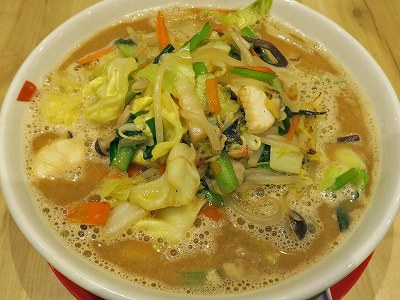 野菜とんこつ