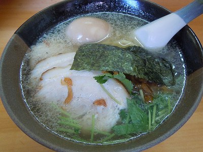 春紀 人気の「塩らーめん」