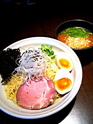 淡麗梅塩つけめん