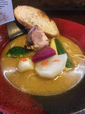 毛ガニの白味噌ラーメン