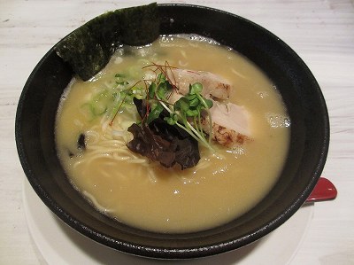 鶏白湯らーめん