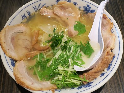 焼あごラーメン塩（三味叉焼トッピング）