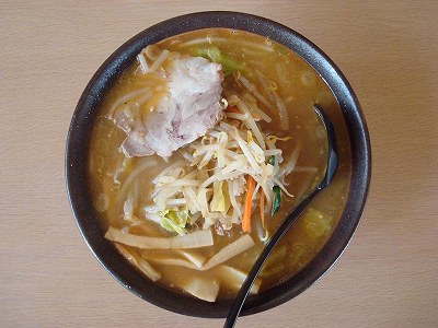 赤味噌らー麺