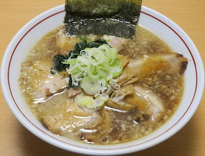 らーめん 流れ星　背脂チャーシュー