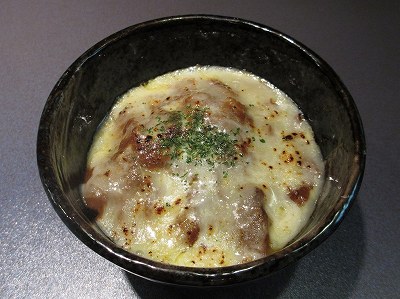 白カレー丼