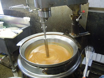 味噌をブレンドするミキサー