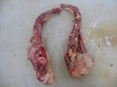 廃鶏の鶏ガラ