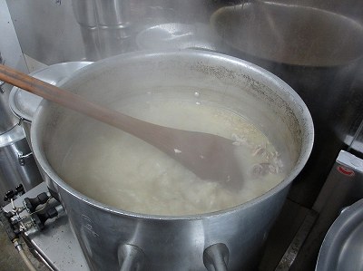 １つ目の寸胴