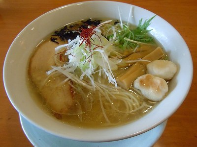 丸鶏塩らぁ麺