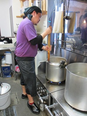 店主の横山元気さん