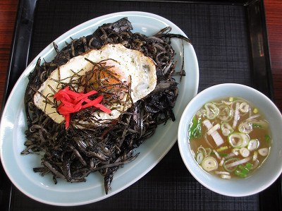 ブラック焼きそば