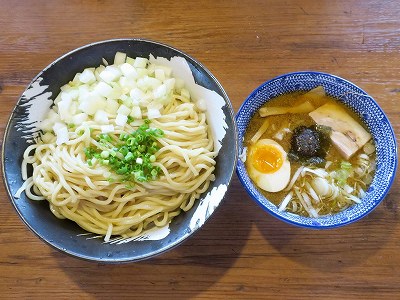 つけめん＋玉ネギ