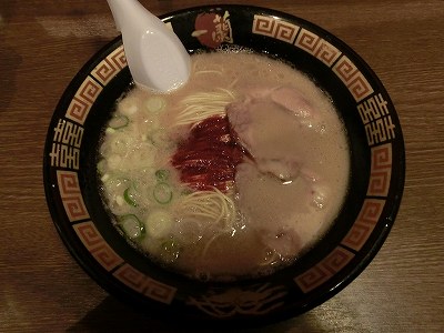 天然とんこつラーメン
