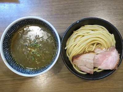 極濃煮干しつけ麺