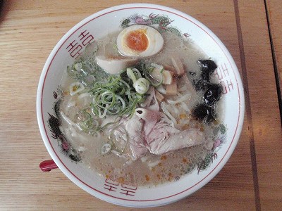 濃厚醤油ラーメン(期間限定)