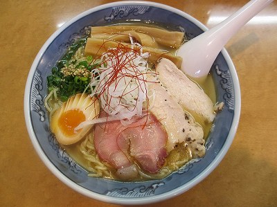 塩ラーメン