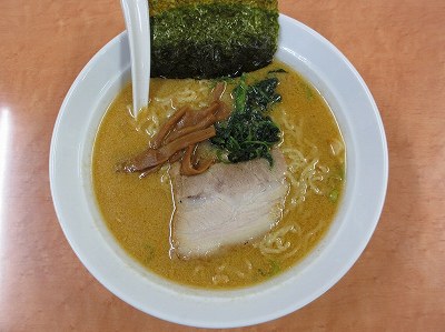 ごまとんラーメン