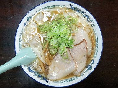 ワンタンメン