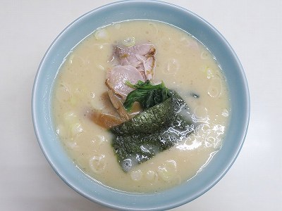 とんこつらーめん