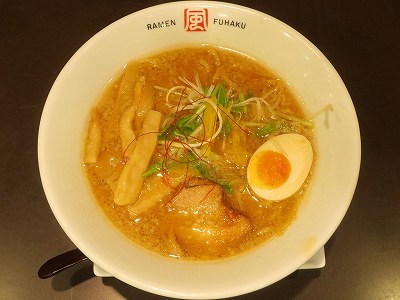 魚介豚骨しょうゆ