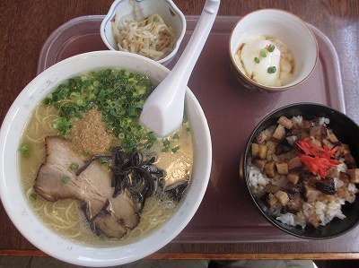 ラーメン＋ミニ豚めしセット