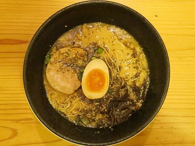 きばやとんこつ