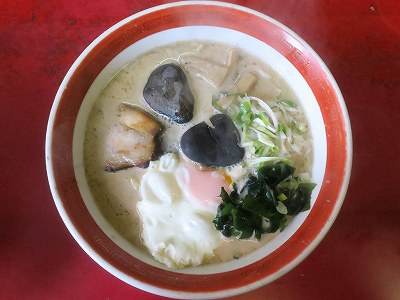 豚骨ラーメン