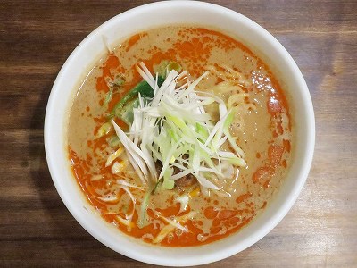 萬福特製クルミ担々麺