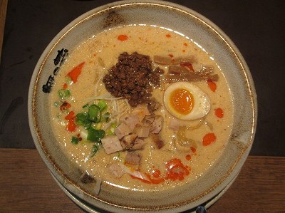 ピリ辛ごまらーめん