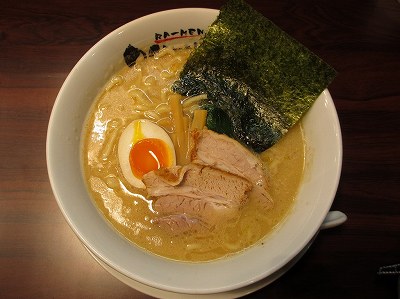 豚骨しょうゆ