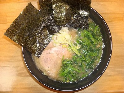 チャーシューメン＋ほうれん草