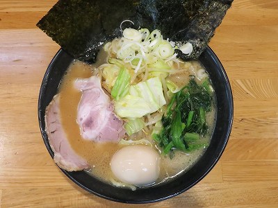 野菜ラーメン＋味玉