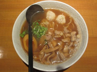 鶏煮込み醤油らぁめん