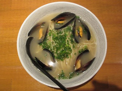 ムール貝の酒蒸しらぁめん
