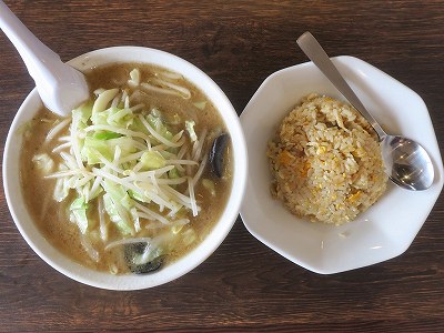 味噌タンメン半チャーハンセット