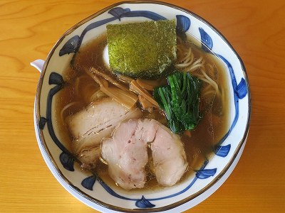 醤油らーめん