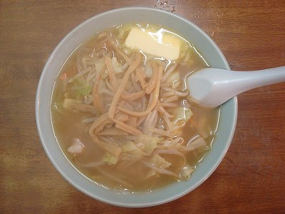 バター入れみそラーメン