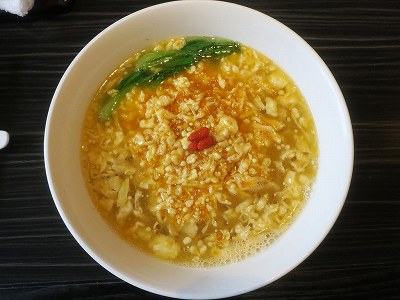 上海蟹と卵白のクリーム炒めのせ汁そば