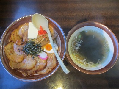 辛味噌肉ラーメシ