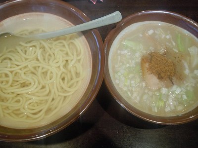 檸檬豚骨釜揚げつけ麺