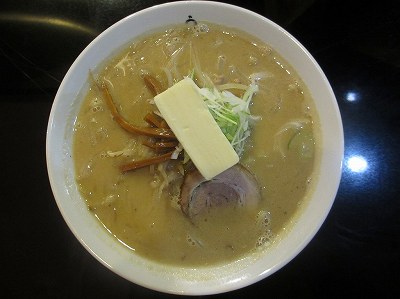 味噌らあめん（バター）