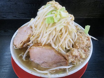 並（やさいましまし、にんにく、あぶら）