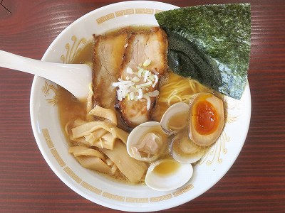 鶏とハマグリの醤油らーめん