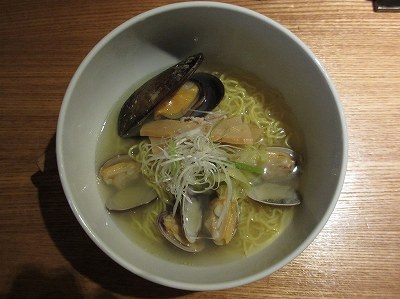 貝だしラーメン
