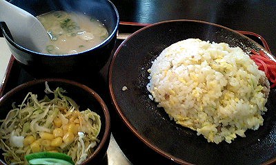 とやの　炒飯
