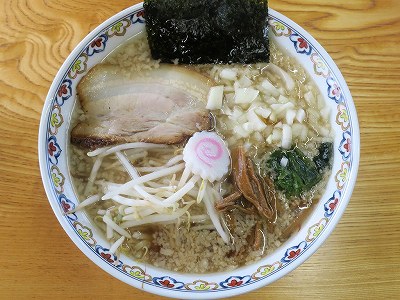 燕三条背油中華そば