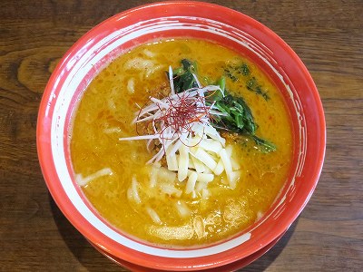 濃厚チーズ味噌担々麺
