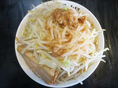 ラーメン（野菜マシマシ）