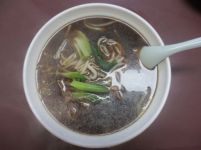 牛肉酸辣麺