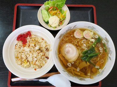 中華ランチ　チャーハン